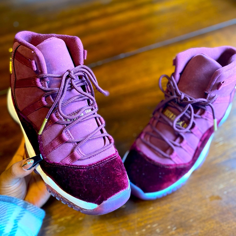Air Jordan 11 Retro “Velvet”